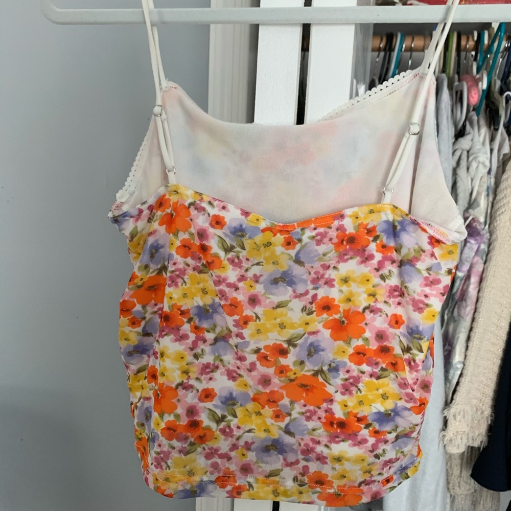Floral Tank Top - Picture 2 of 5